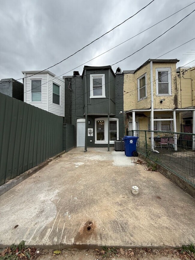Photo - Newly Renovated 4BR Home in East Baltimore – Perfect for Families or Professionals!