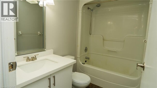 Photo - 22 Dacotah St Unit 2