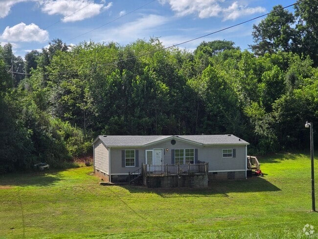 Building Photo - 3307 Christie Rd Rental