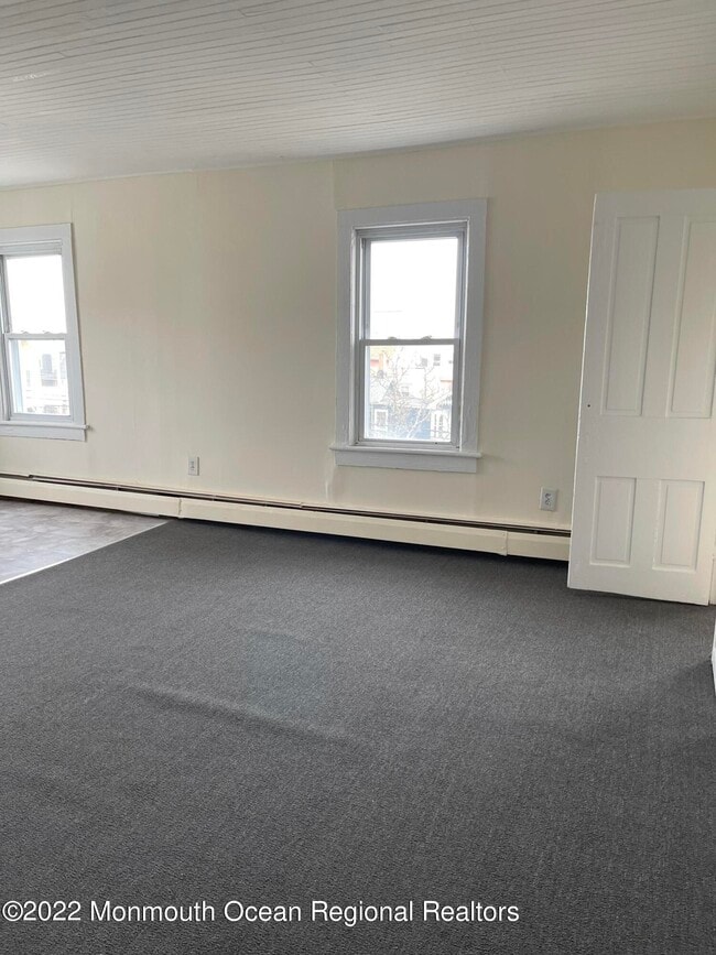 Photo - 43 Webb Ave Unit E