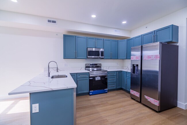 Photo - 808 N Preston St Unit 3