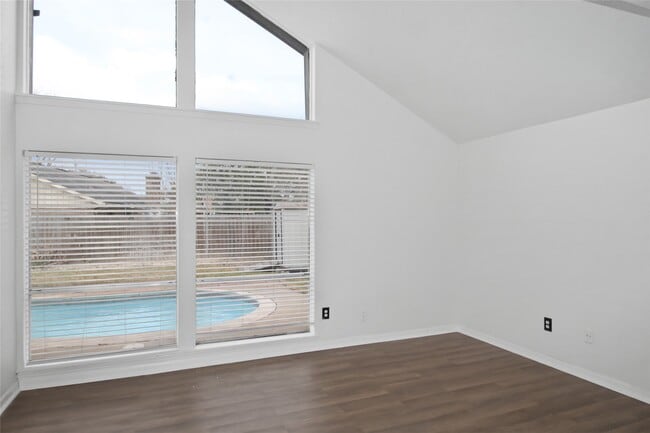 Photo - 13811 Crosshaven Dr