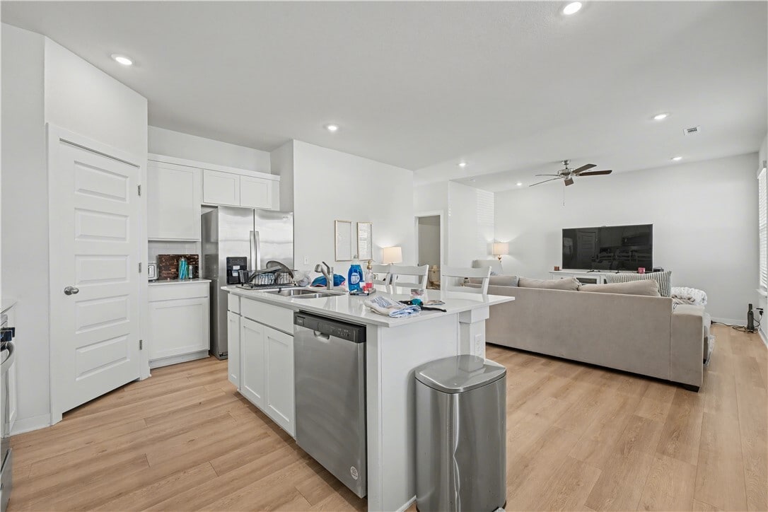 Photo - 4885 W Triangle St