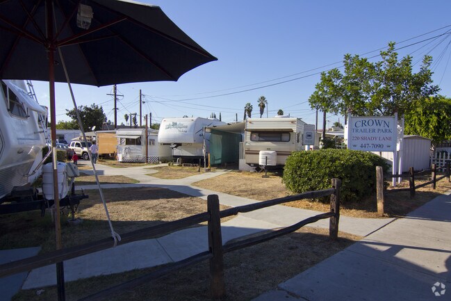 Photo - Crown Trailer Park