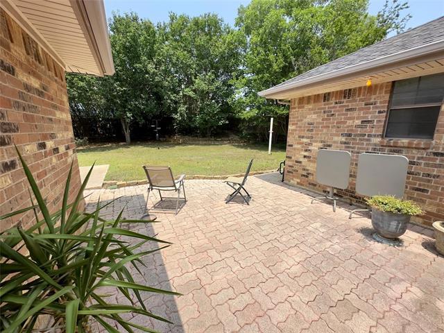 Photo - 2128 Aspenwood Dr N