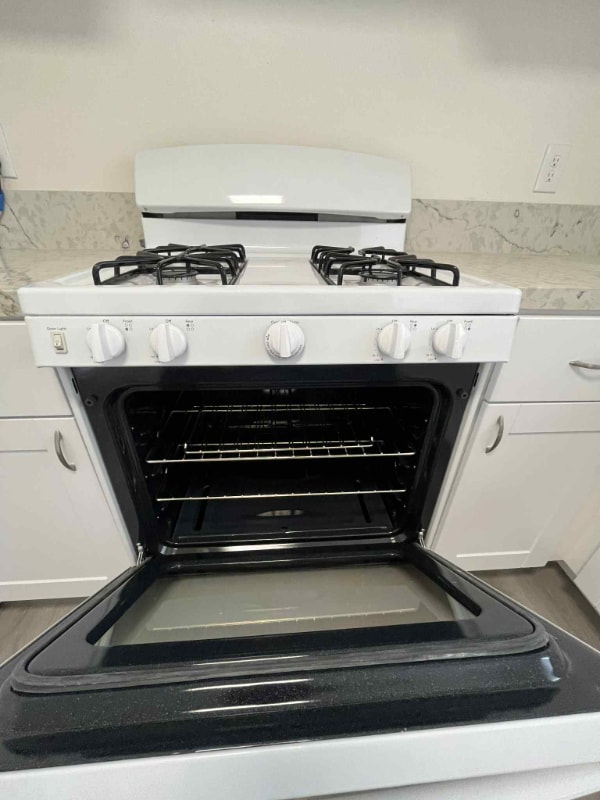 Photo - 840-840 S Orange Ave