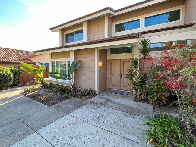 Building Photo - Fantastic 4 Bedroom home in La Costa!