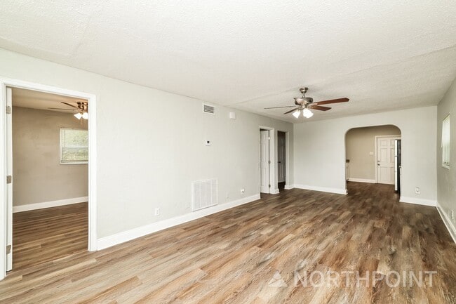 Photo - 5BR/2BA | Newly Renovated Single Family Home | Area for office | In Saint Petersburg!