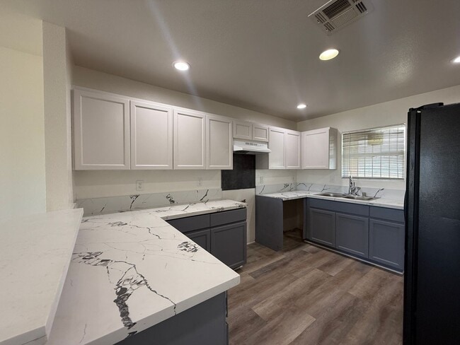 45019 Division St Unit 101
