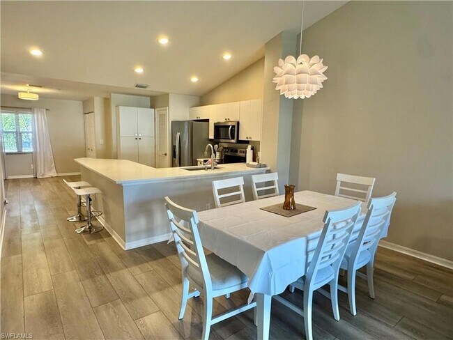 5045 Cedar Springs Dr