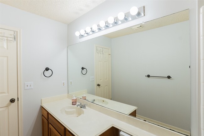 Photo - 4007 Spring Forest Dr