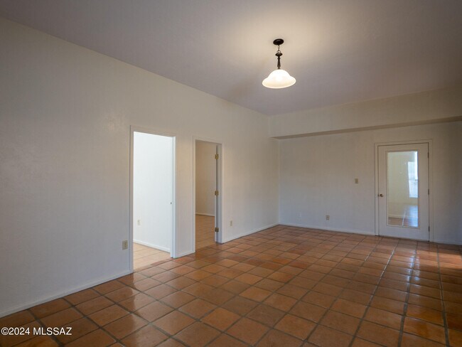 Photo - 4611 S Palant Dr