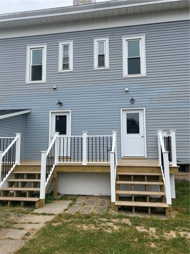 Photo - 8987 Jackson St