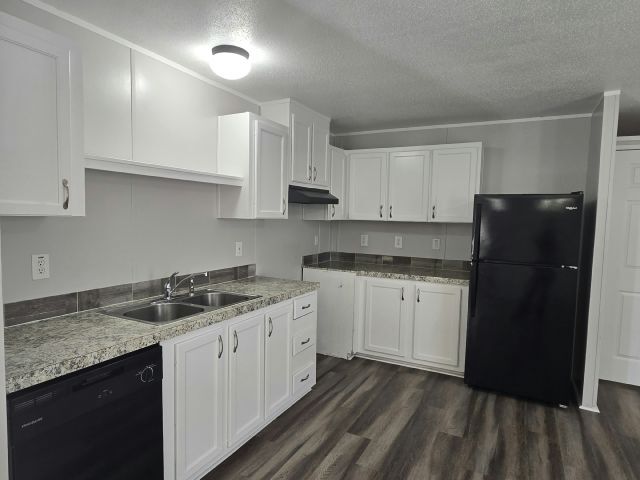 Photo - 217 Magnolia Ln