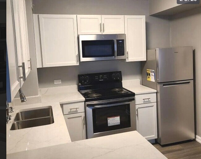 Photo - 3600 N Lake Shore Dr Unit 909