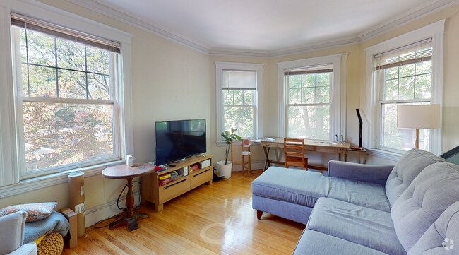 Building Photo - 6 Forest St Unit 6 Rental