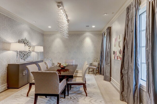 Photo - 3749 Olympia Dr