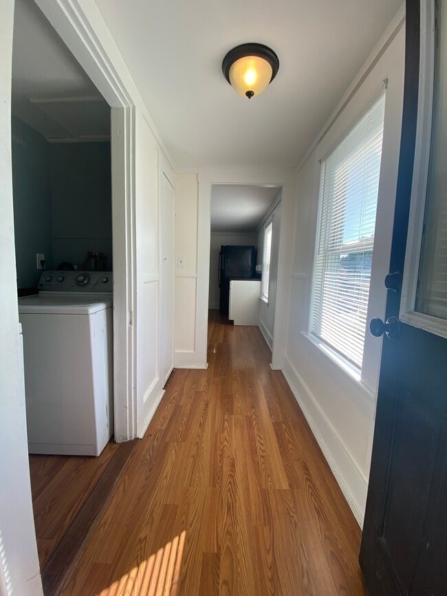 49 Franklin St Unit 2