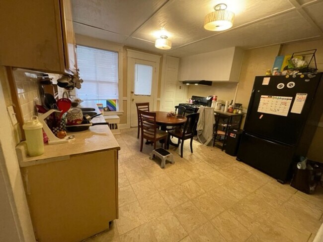 Photo - 1 Manning Blvd Unit 1 Manning Left