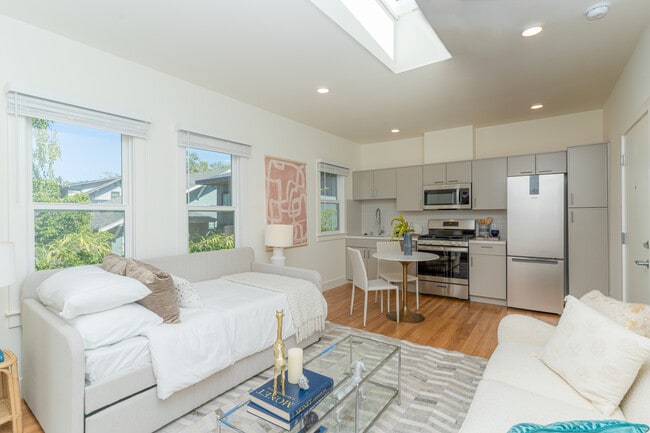 Photo - 5530 College Ave Unit 305