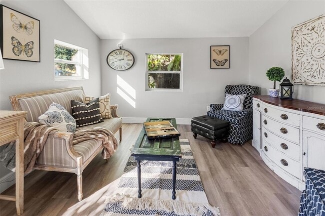 Photo - 1606 E Osborne Ave