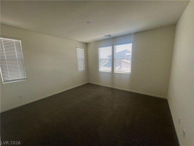 Photo - 742 Cottonwood Hl Pl