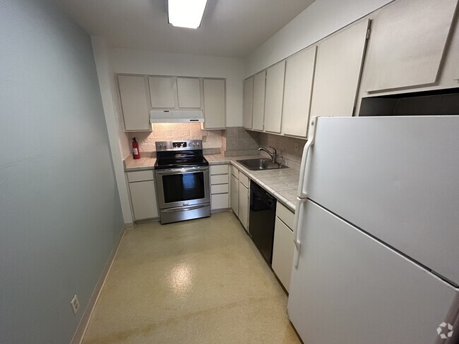 Building Photo - 460 S Marion Pky Unit 602C Rental