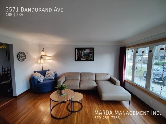 Photo - CHARMING 4 BED/1.5 BATHS INGLE FAMILY HOME SOUTH WINDSOR + UTILITIES