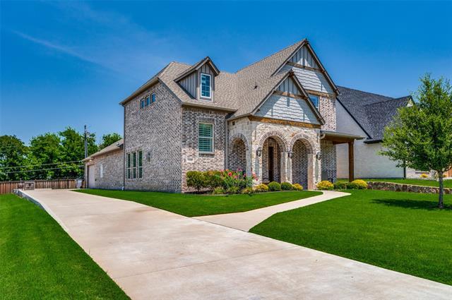 Photo - 109 E 3rd St