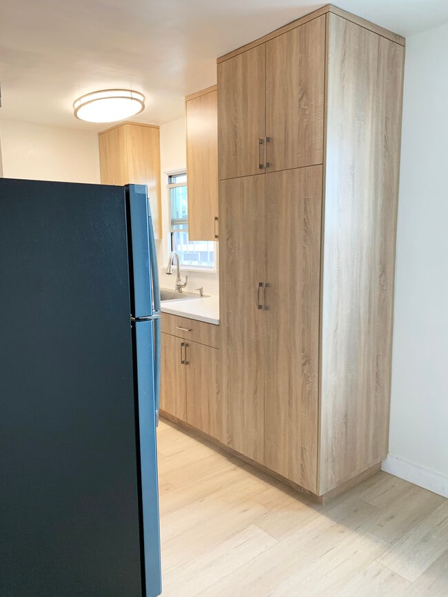 Photo - Venice Adjacent