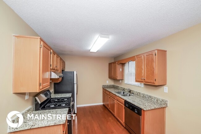 Photo - 111 Brandon Woods Cir