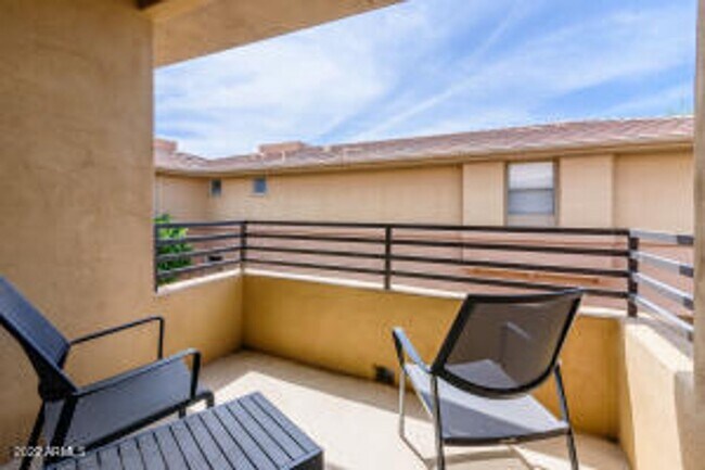 Photo - Fully Furnished Luxury Condo in Scottsdale!