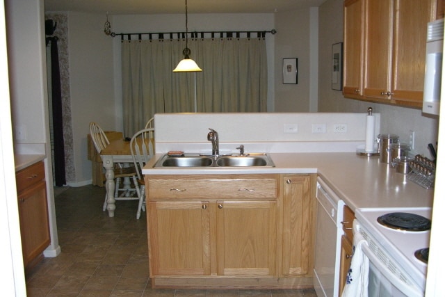 Photo - 1905 Dove Creek Cir