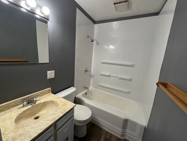 Photo - Cozy 2-Bedroom Home In a Peaceful Neighborhood!