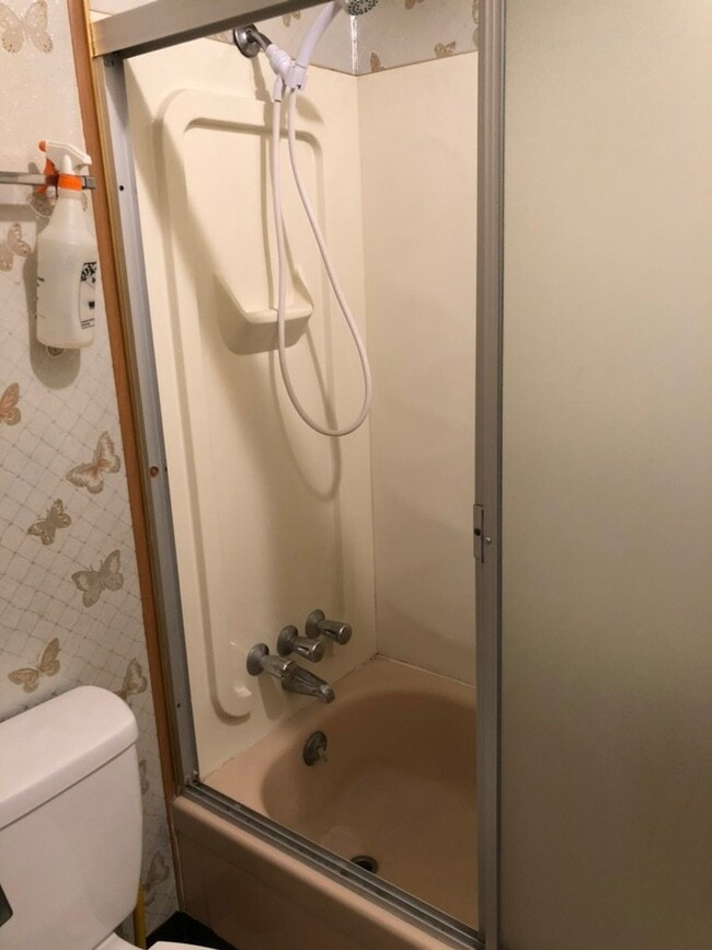 2223 S Cushman St Unit 225