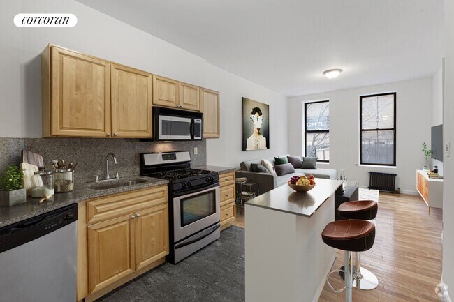 Building Photo - 152 Columbus Ave Rental