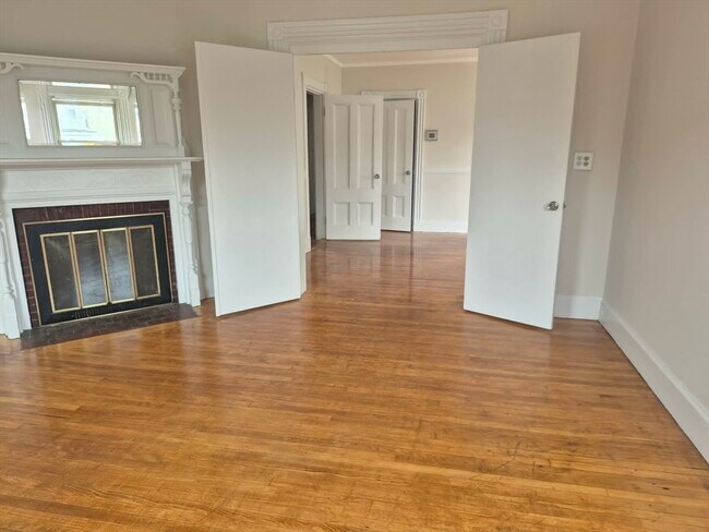 247-249-249 Park St Unit 2