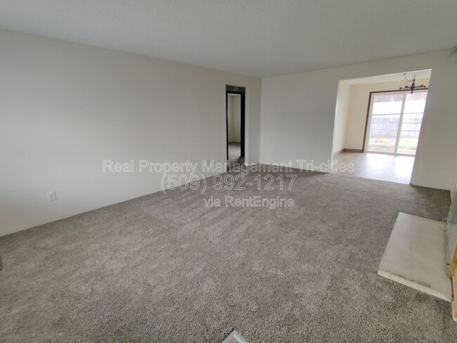 Photo - 708 N Rd 34