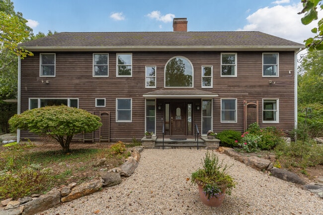 Photo - 150 West Ln