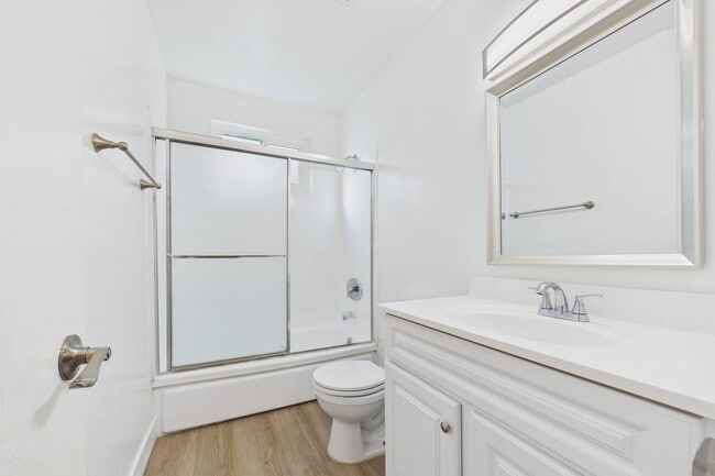 Photo - Buffalo Sherman Oaks Apartments