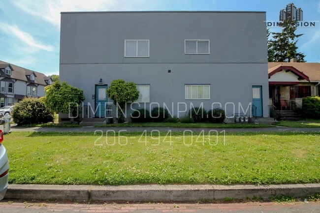 Photo - Spacious Two-Bedroom Apartment in the Hear... Unidad 1301