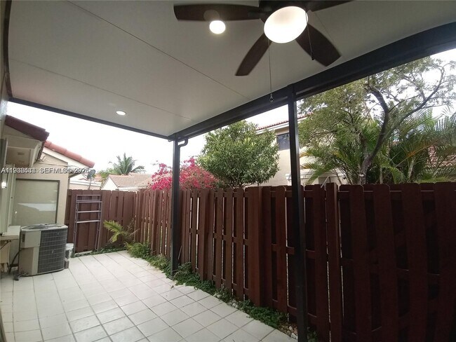 Photo - 6533 NW 170th Ln