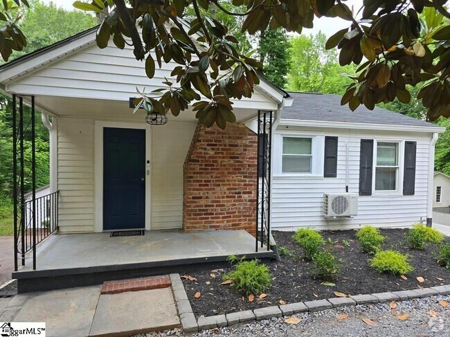 Building Photo - 120 McMakin Dr Rental
