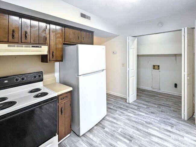 Photo - 8833 Millard Lee Ln