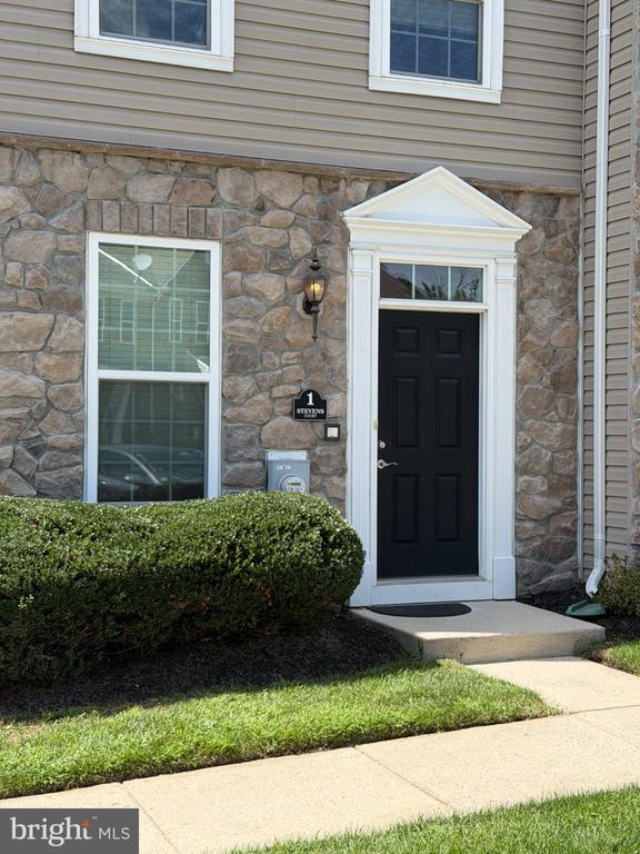1 Stevens Ct