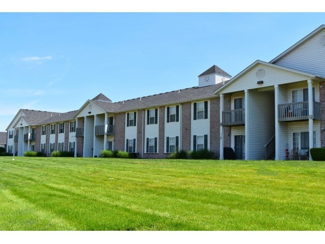 Ozark Plantation - Ozark Plantation Apartments