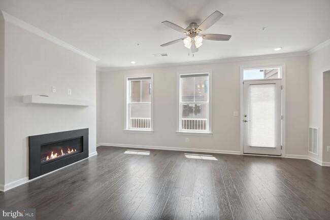 Photo - 45117 Kincora Dr
