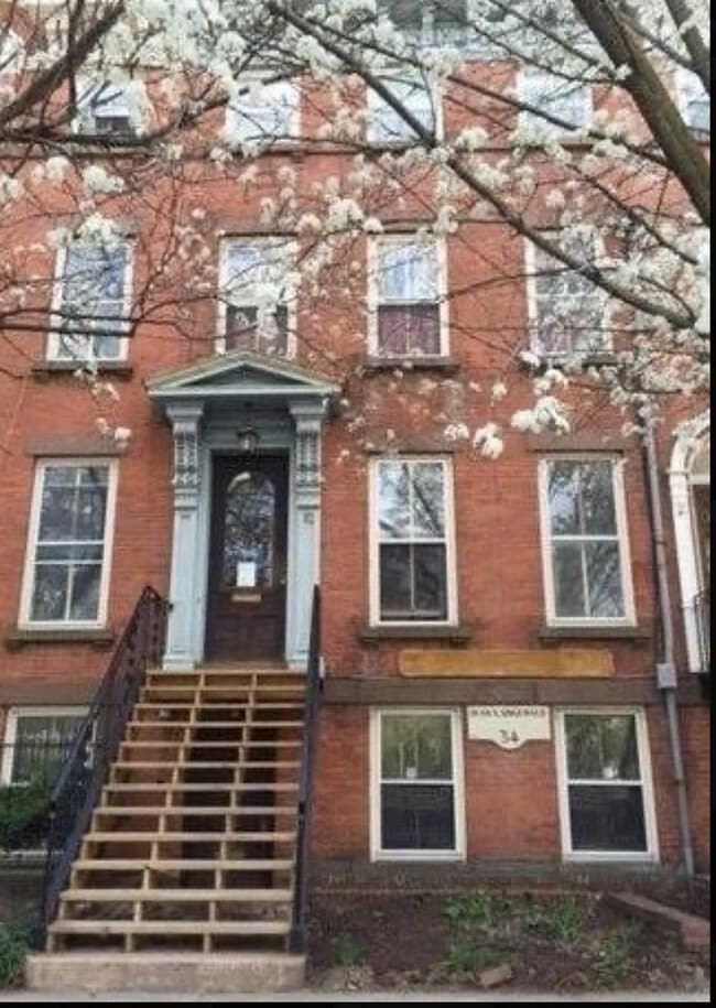 Photo - 34 Trumbull St Unidad 1