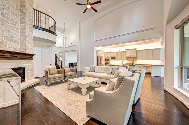 Building Photo - 39 Marino Dr