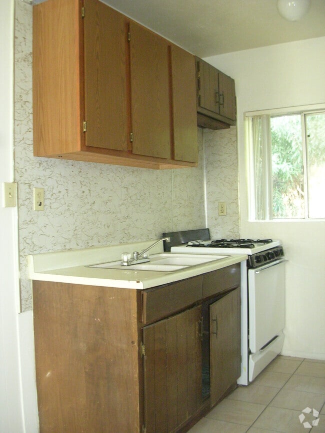 Building Photo - 522 W Howe St Unit 522 Rental